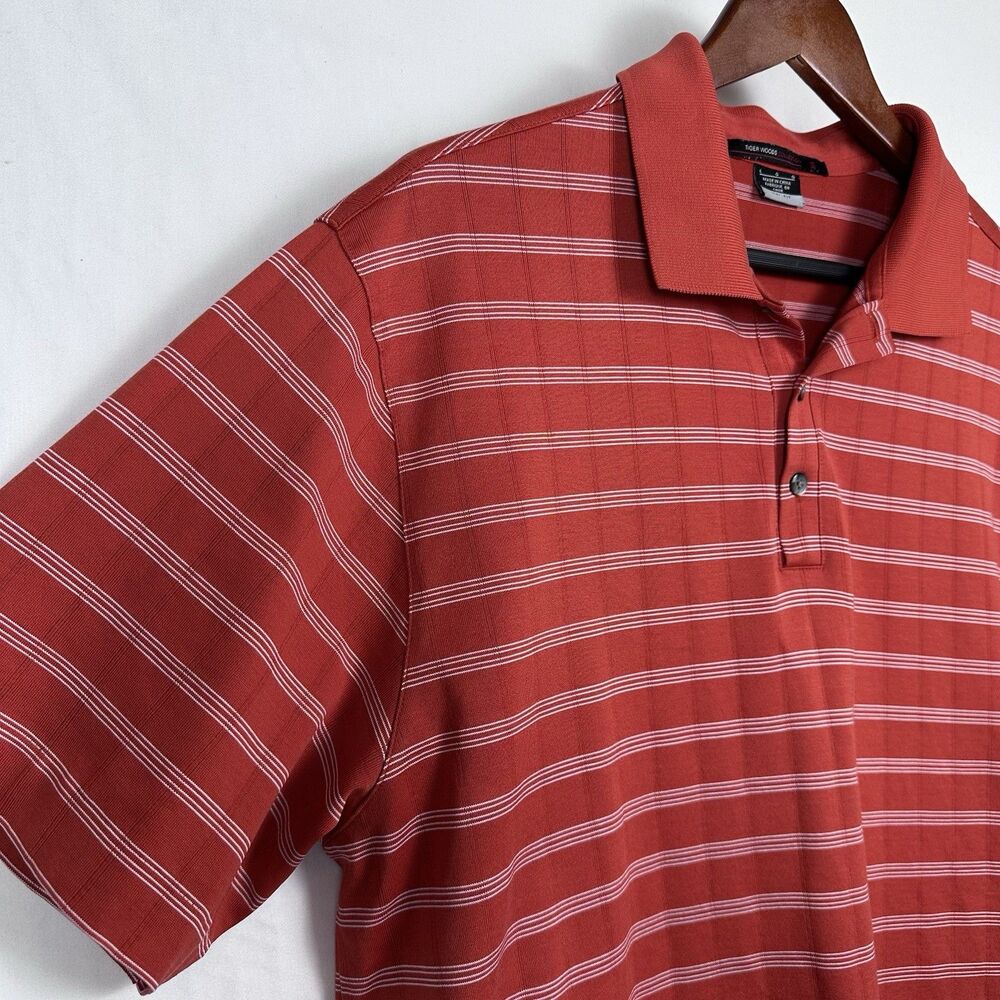 Nike Tiger Woods Collection Golf Men L Dri-Fit Performance Polo Sleeve Emblem